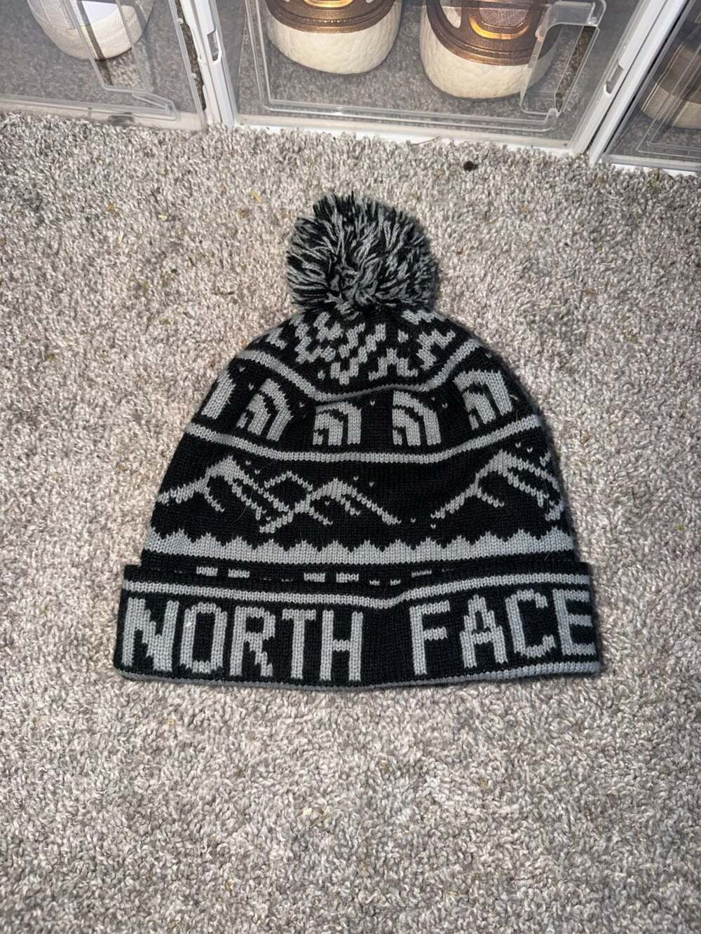The North Face Ski Tuke Pom Pom Beanie Black Grey Winter Hat